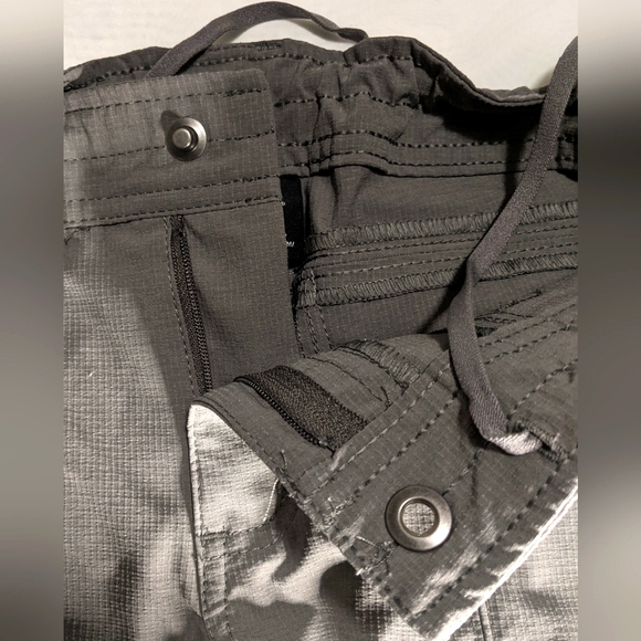 KUHL Horizon Women's Cargo Hiking Pants - Picture 7 of 10